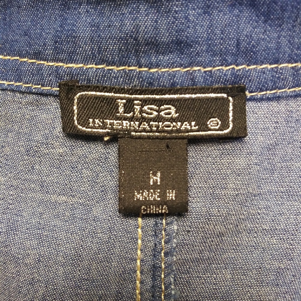 Lisa International Blue Jean shirt Medium - Picture 5 of 5